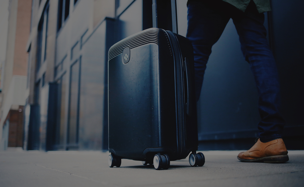 En 2018 será prácticamente imposible volar con maletas inteligentes en Estados Unidos. Foto de Bluesmart.